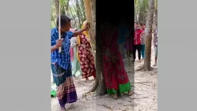 কুড়িগ্রামে চুরির অভিযোগে স্ত্রীকে গাছে বেঁধে নির্যাতন