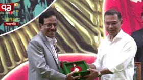 স্বাধীনতা পুরস্কারপ্রাপ্তদের হাতে পদক তুলে দিলেন প্রধানমন্ত্রী