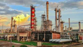২৬ দিন পর উৎপাদনে ফিরলো ইস্টার্ন রিফাইনারি