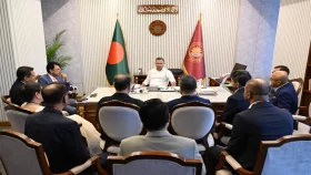 প্রধানমন্ত্রীর সঙ্গে বিজিএমইএ ও বিকেএমইএ নেতাদের সাক্ষাৎ