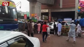 রামিসা হত্যার বিচার দাবিতে মিরপুর ১০ নম্বরে সড়ক অবরোধ