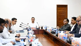 বন্ধ ও অলাভজনক কারখানায় বিনিয়োগ আকৃষ্ট করতে রোড শো করবে সরকার