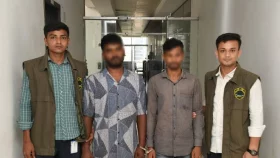 প্রধানমন্ত্রীর লাল টেলিফোনের তার ভাঙারিতে বিক্রি, গ্রেপ্তার দুই