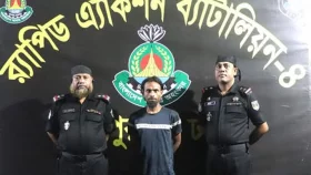 মোটরসাইকেল চালকের মাথায় আঘাত করে ছিনতাই, মূলহোতা কালু গ্রেপ্তার