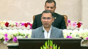 নিরাপত্তার ঘেরাটোপ যেন জনগণ থেকে দূরে ঠেলে না দেয়