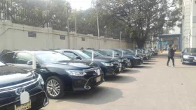 সরকারি কর্মকর্তাদের গাড়ি রক্ষণাবেক্ষণ ব্যয় অর্ধেক করার সিদ্ধান্ত