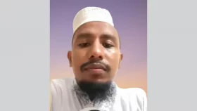 শিশুর মুখে বেত ঢুকিয়ে কান্নার ভিডিও দিলেন মাদ্রাসাশিক্ষক, বললেন ভালোই লাগে