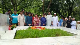 নুহাশপল্লীতে স্মৃতির আবহ, ভালোবাসায় সিক্ত হুমায়ূন আহমেদ