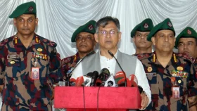 সীমান্তে সর্বোচ্চ সতর্কতা বজায় রাখতে বিজিবিকে স্বরাষ্ট্রমন্ত্রীর নির্দেশ