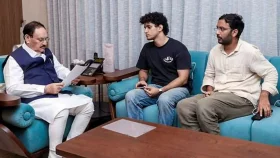 হাতি-ঘোড়া থাকতে মাঠে &lsquo;নাড্ডা&rsquo; বোড়ে কেন এগিয়ে দিলেন মোদী?