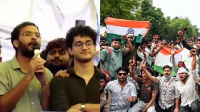এই সরকার পদত্যাগ দেখে না, এবার দেখলো: ককরোচ