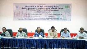 সংকুচিত হচ্ছে বিশ্ব শ্রমবাজার, দক্ষ জনশক্তি তৈরির তাগিদ বিশেষজ্ঞদের