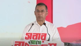 অহেতুক ইস্যুতে স্বৈরাচার ফেরানোর চেষ্টা হচ্ছে কি না, প্রশ্ন প্রধানমন্ত্রীর
