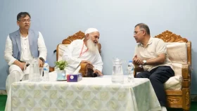 হেফাজতের আমির আল্লামা শাহ মুহিব্বুল্লাহ বাবুনগরীর সঙ্গে প্রধানমন্ত্রীর সাক্ষাৎ