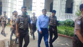 একরামুল হত্যা: ব্রিগেডিয়ার জেনারেল মিফতাহ ও বদিকে কারাগারে পাঠানোর নির্দেশ