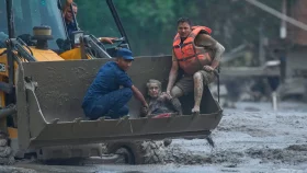 নেপালে বাড়ছে মৃত্যুর মিছিল: উদ্ধার ৯৫ মরদেহ, নিখোঁজ বহু