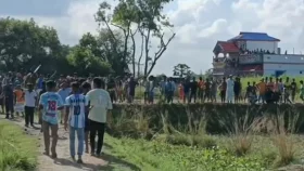 ব্রাহ্মণবাড়িয়ায় হালচাষ নিয়ে কথা-কাটাকাটি, তিন ঘণ্টার সংঘর্ষে আহত ১৫
