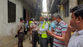 রাজধানীতে হঠাৎ করেই মরদেহ উদ্ধার মিছিল