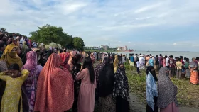 বাল্কহেড চালু হতেই তলিয়ে যায় তিন শিক্ষার্থী, গ্রেপ্তার চার