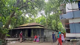 মানিকগঞ্জে ৯০ বছরের বৃদ্ধার গলা কাটলো দুর্বৃত্ত, নেই গায়ের স্বর্ণালঙ্কার