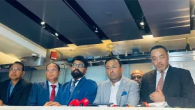 বোয়িংয়ের সঙ্গে ১১টি বিমান কেনার চুক্তি হয়েছে: মাহদী আমিন