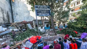 রাড্ডা সেন্টারে ভাঙচুর: ওসিকে প্রত্যাহার, কারাগারে ১০