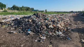 ১১ কোটি টাকার বর্জ্য শোধনাগার এখন ময়লার ভাগাড়, উদ্বোধনের পরদিনই বন্ধ