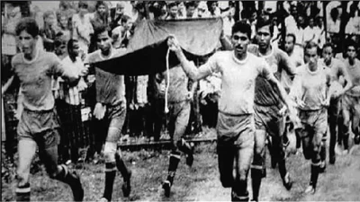 স্বাধীন বাংলা ফুটবল দল