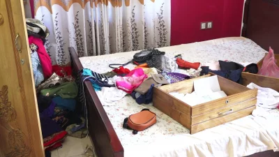 ডাকাতদলের তাণ্ডবে তছনছ হওয়া জিনিসপত্র।