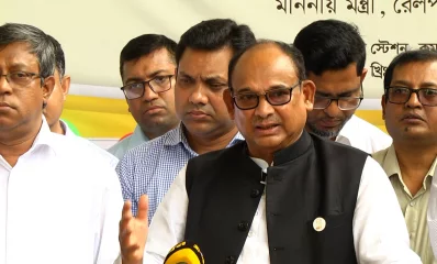 আন্তঃনগর ট্রেনে যুক্ত হলো পণ্যবাহী কোচ