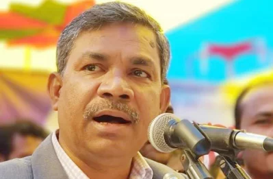 আওয়ামী লীগের প্রতিপক্ষ আওয়ামী লীগই