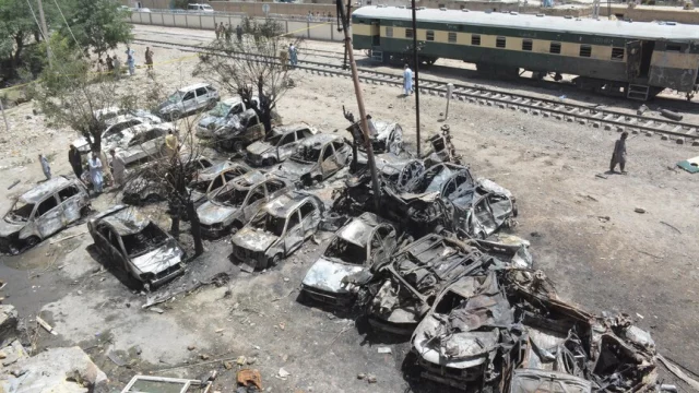 Balochistan Blast 04