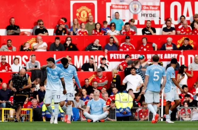 Man City Win 01