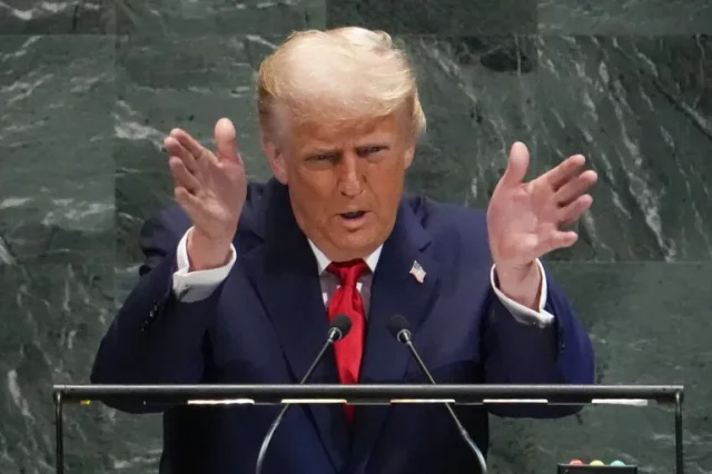Trump 01
