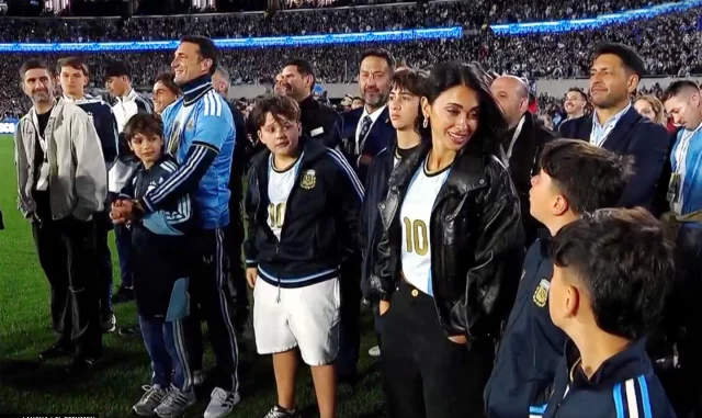 Messi Farewell 11