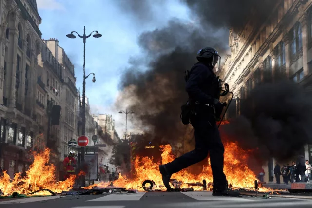 France Protest 04