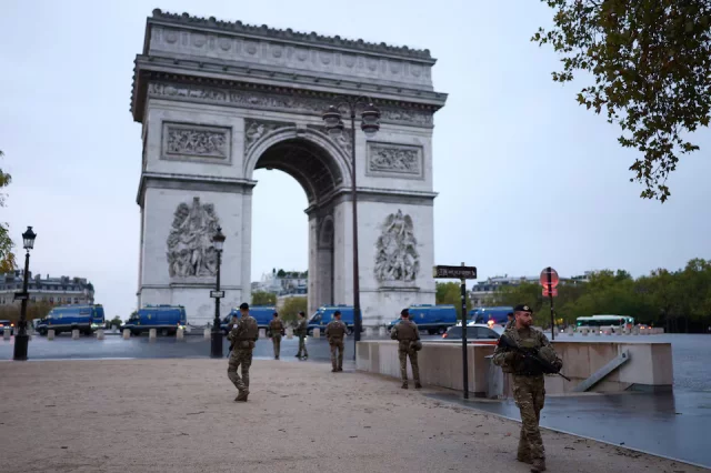 France Protest 02