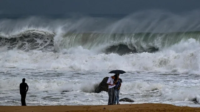 Cyclone Arnab 02