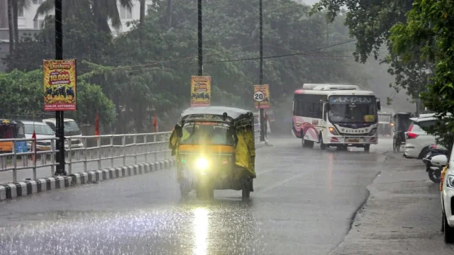Cyclone Arnab 05