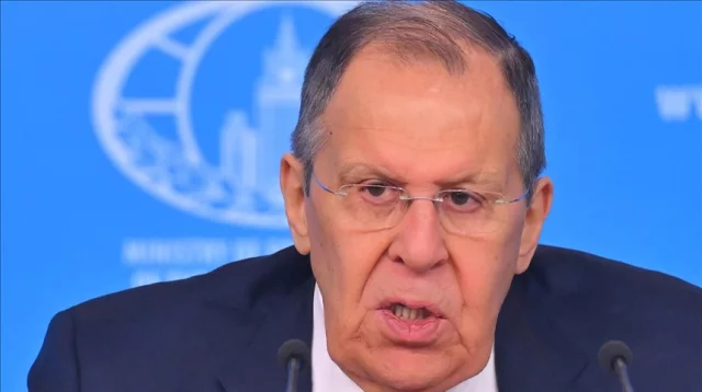 বিনা উস্কানিতে আক্রমণ, তেহরানের পাশে মস্কো