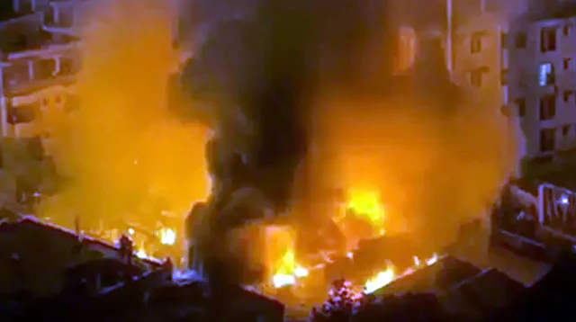 তুরাগে বস্তিতে আগুন