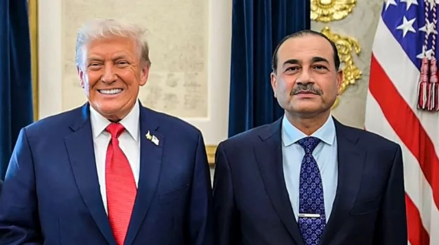 আসিম মুনিরের পরামর্শ বিবেচনার আশ্বাস দিলেন ট্রাম্প